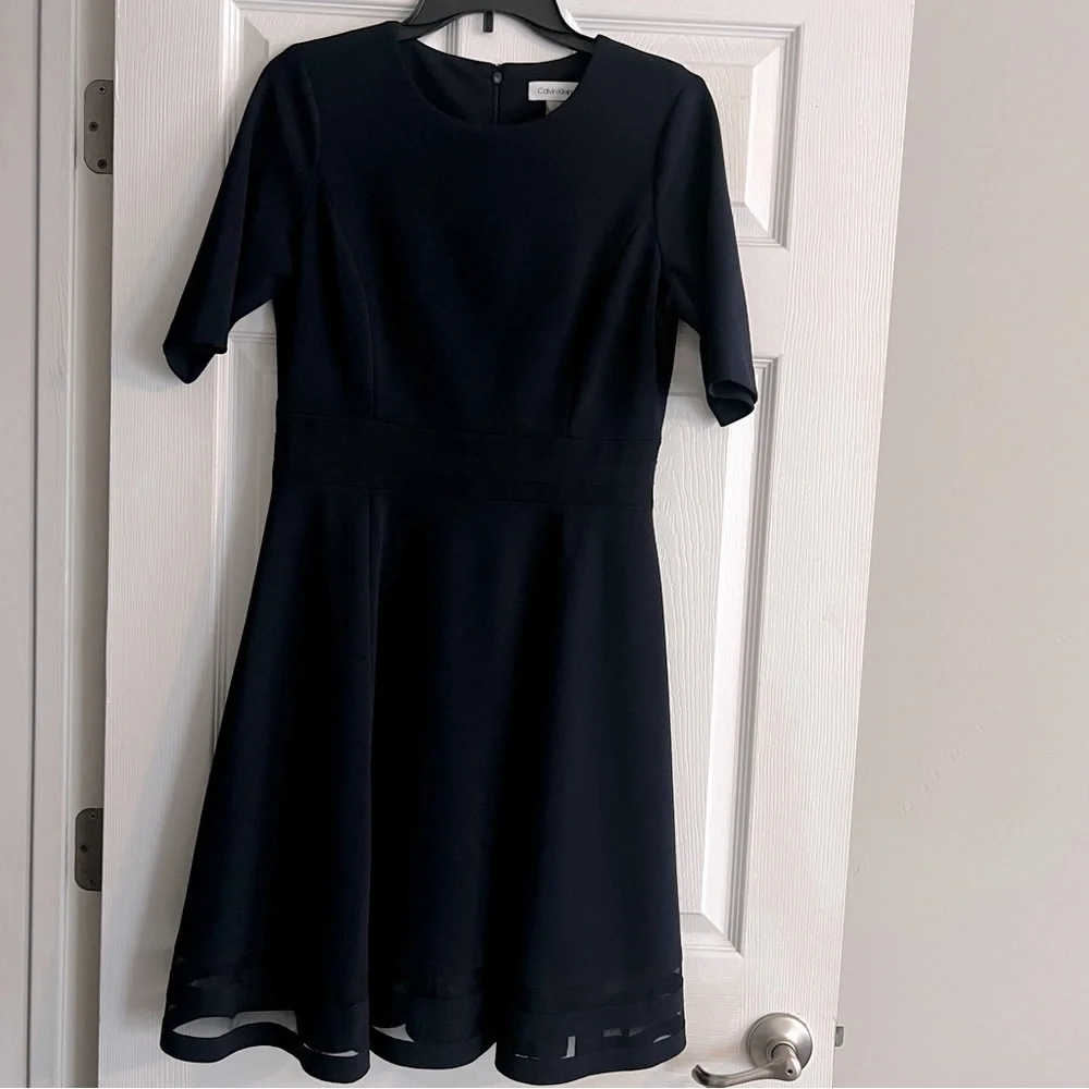 Calvin Klein navy blue dress w/ sleeves, size 8 - Picture 1 of 8